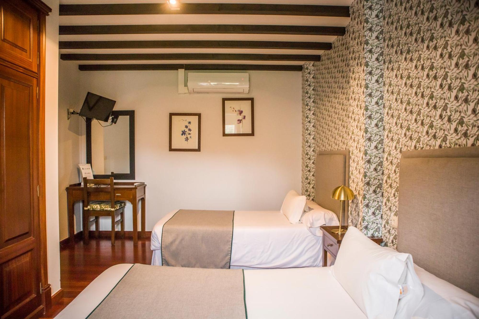 Hotel A Casa Do Rio Pontecesures Экстерьер фото