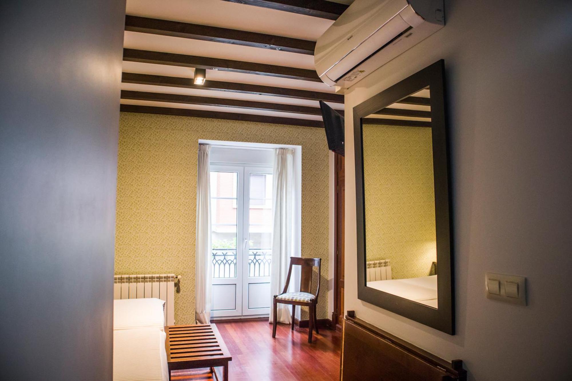 Hotel A Casa Do Rio Pontecesures Экстерьер фото