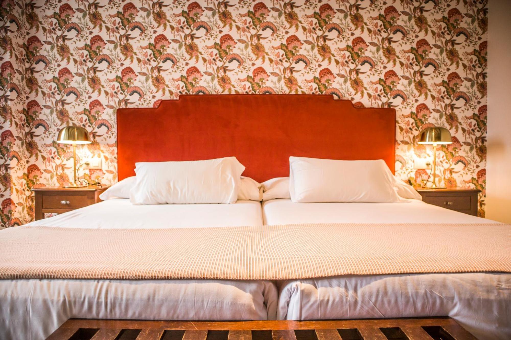 Hotel A Casa Do Rio Pontecesures Экстерьер фото