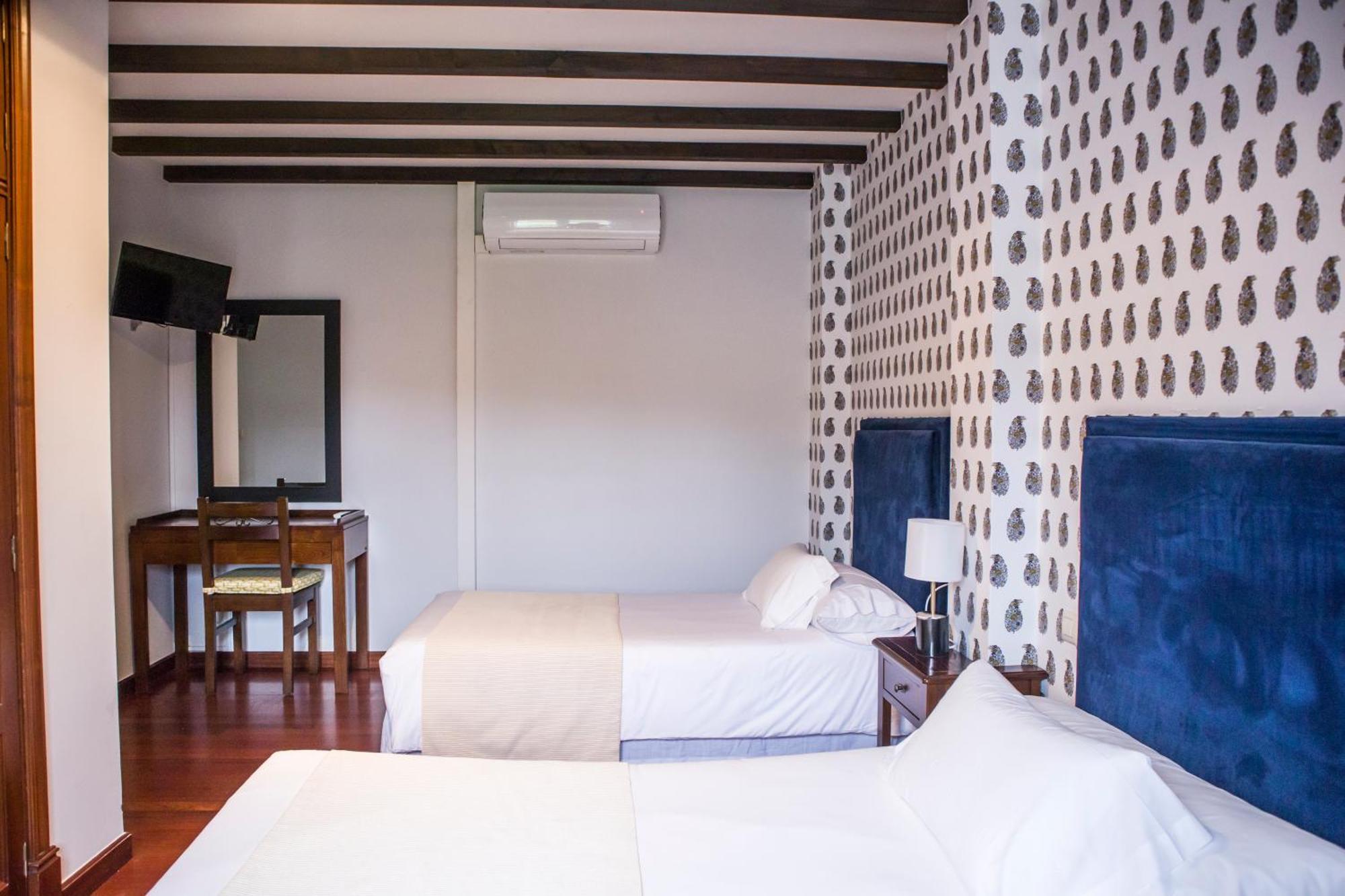Hotel A Casa Do Rio Pontecesures Экстерьер фото