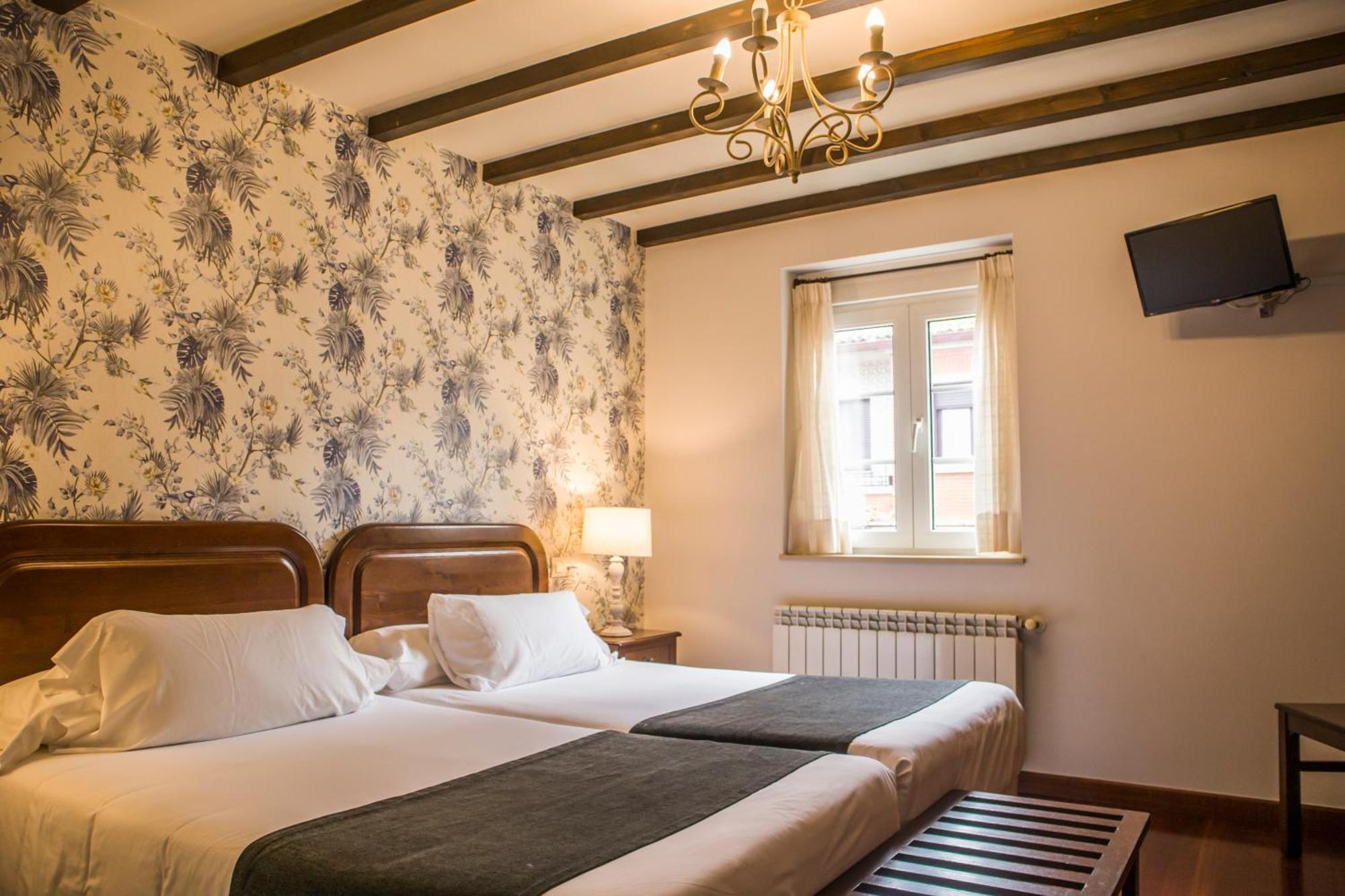 Hotel A Casa Do Rio Pontecesures Экстерьер фото